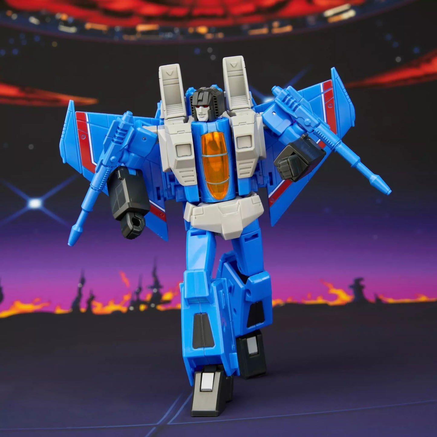 PreOrder Transformers Studio Series The Transformers: The Movie Voyager Class Thundercracker